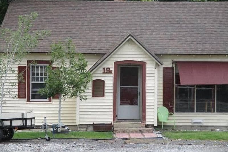 1st image of 19 S Miller St