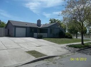 674 Seville Dr, Merced, CA 95341