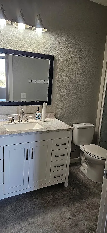 2 bed, 995 sqft, $1,600 — Photo 4