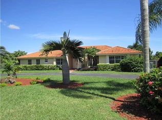 1661 NW 17th St, Homestead, FL 33030