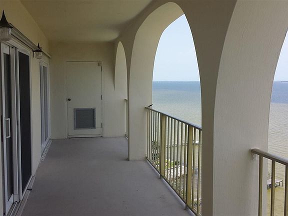 2nd image of 615 Bayshore Dr APT 1204