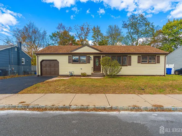 253 William St, Piscataway, NJ 08854