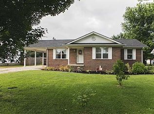 113 Picnic Ln, Hardinsburg, KY 40143