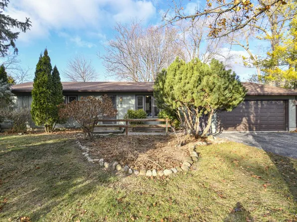 6 West Washington STREET, Darien, WI 53114