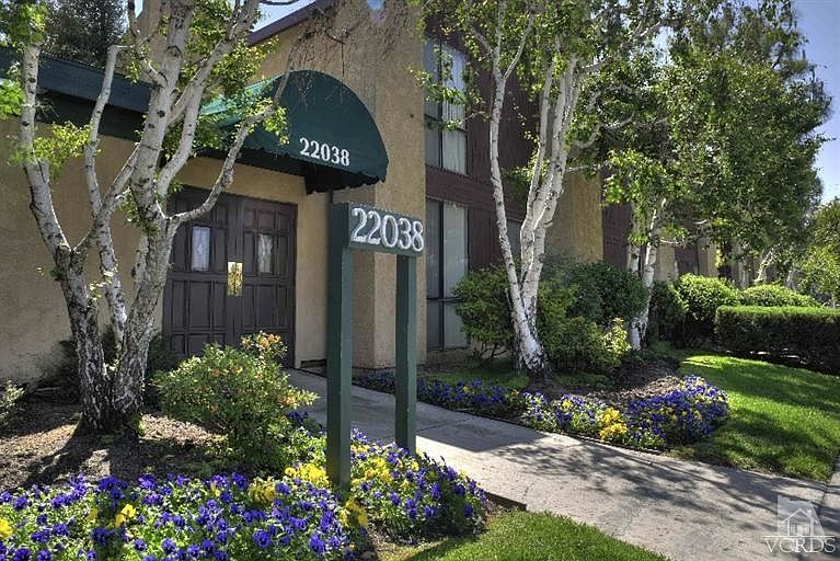 1st image of 22038 Vanowen St APT 225