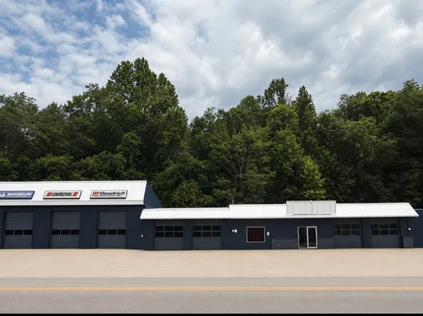 213 N 7th St, Cannelton, IN 47520