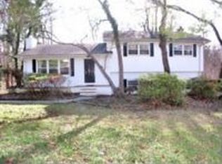 4216 Carmel Forest Dr, Charlotte, NC 28226