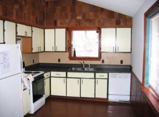 153 W Dills Creek Rd, Franklin, NC 28734