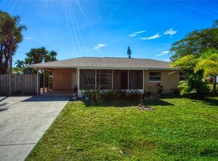1320 Macombo Rd, Fort Myers, FL 33919