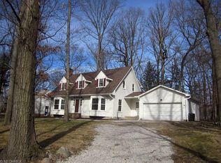 3031 Millboro Rd, Stow, OH 44224