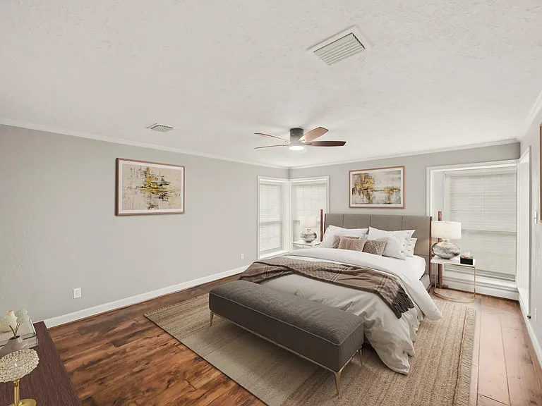 13835 Jarvis Rd — Photo 17