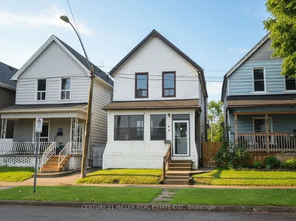86 Mars Ave, Hamilton, ON L8L 3W1