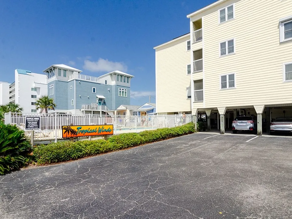 1004 Carolina Beach Ave S #B-4