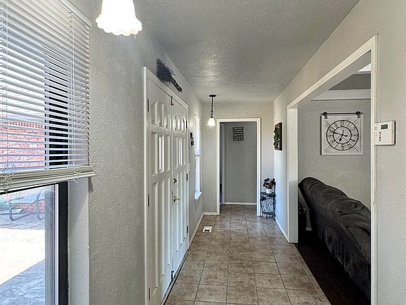 4th image of 2801 Sunnybrook Ln