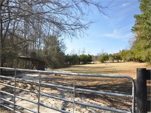 1625 Broad St, Leesville, SC 29070
