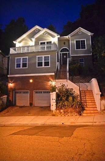 front night view