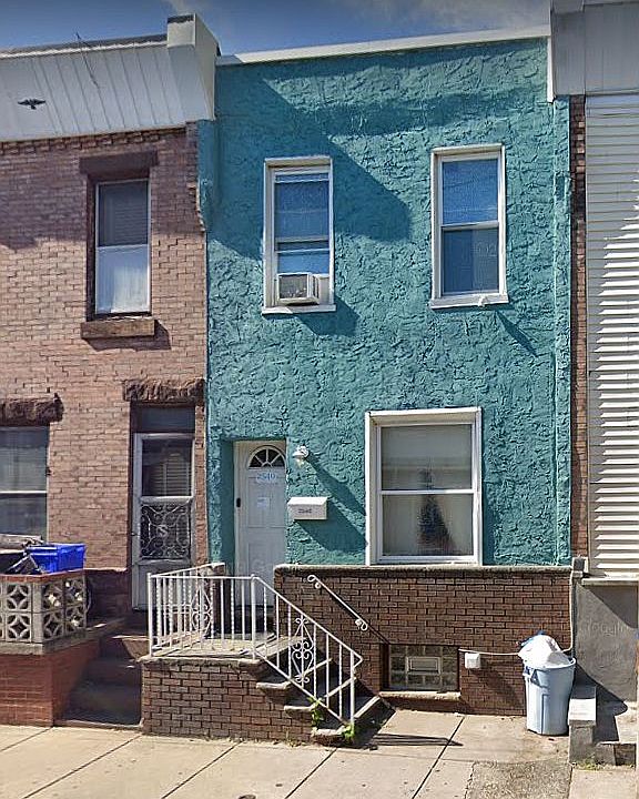 1st image of 2540 S Sheridan St