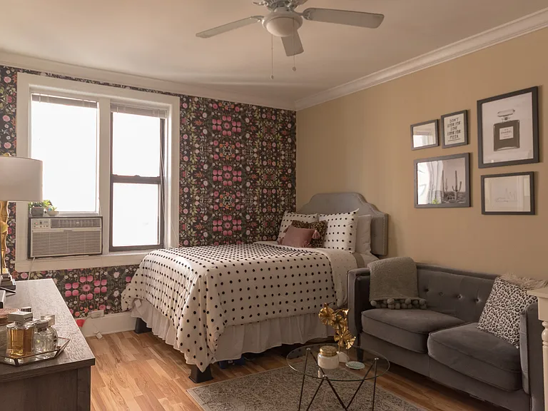 1022 W. Dakin — Photo 14