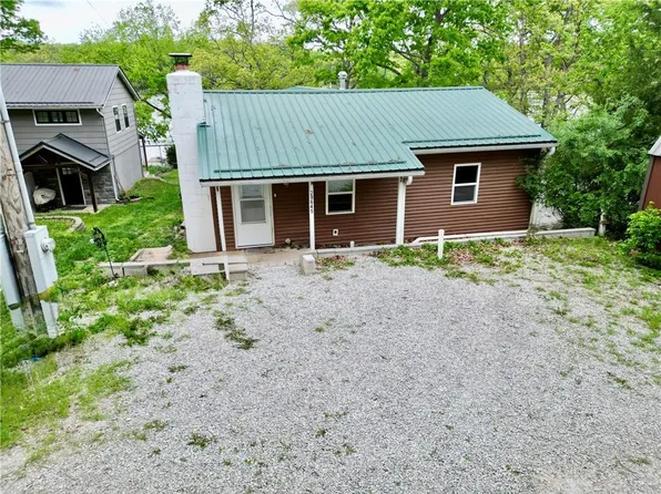 29645 Turkey Creek Dr, Edwards, MO 65326