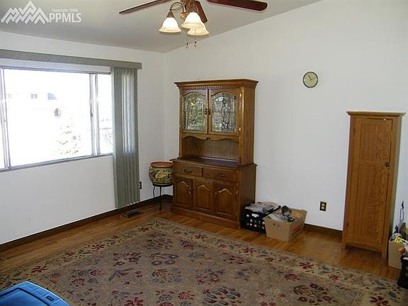4th image of 6330 Pawnee Cir