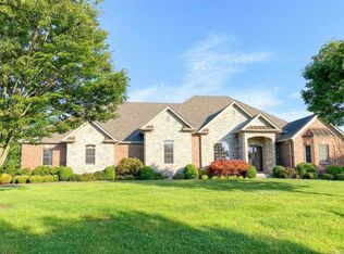 106 Meadow Ridge Ct, Nicholasville, KY 40356