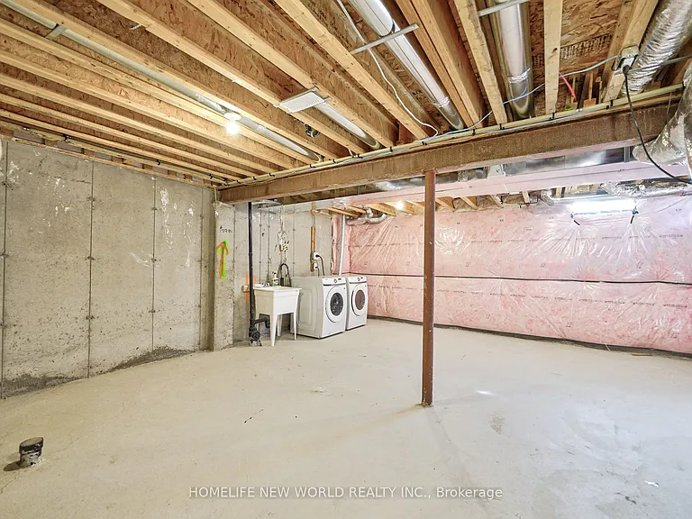 74 Fruitful Cres — Photo 36