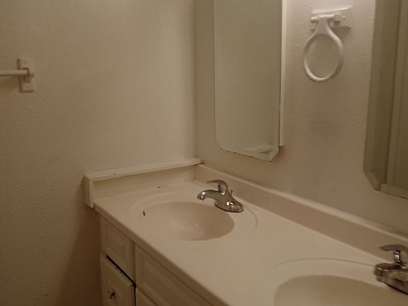 3rd image of 5122 N 22nd Ave APT 13