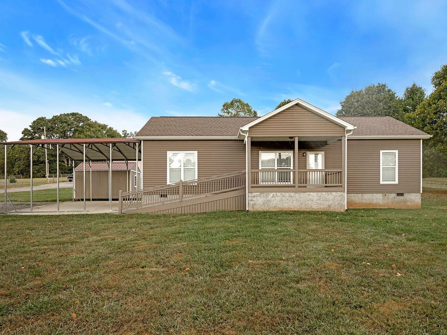 9743 Snow Hill Rd, Ooltewah, TN 37363 | Zillow