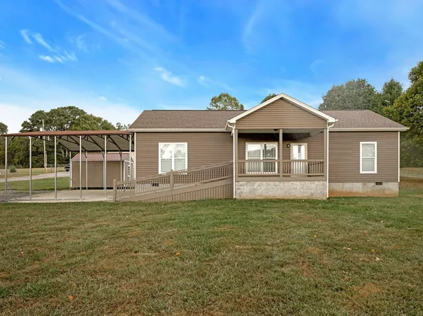 9743 Snow Hill Rd, Ooltewah, TN 37363