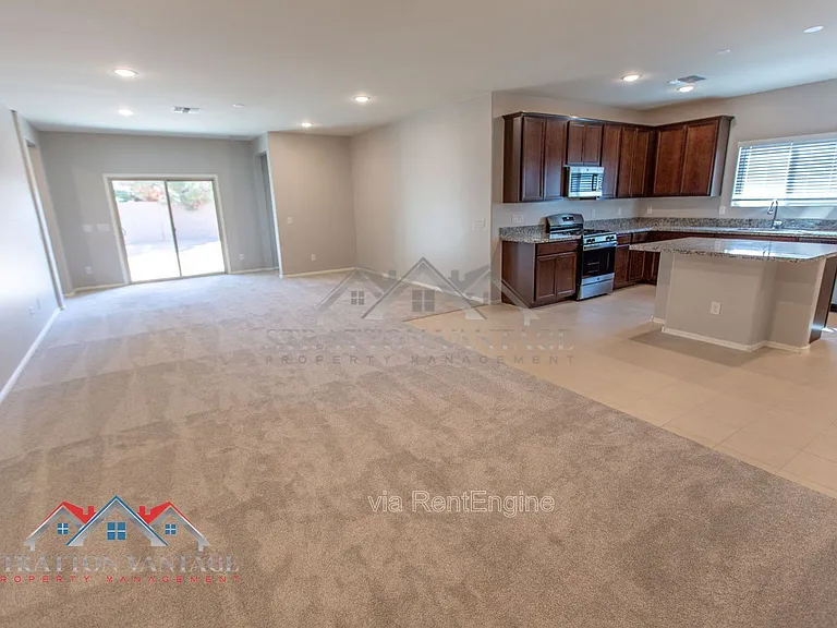 495 E Rio Pl — Photo 17