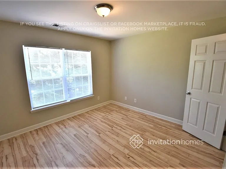 224 Golden Valley Dr — Photo 17