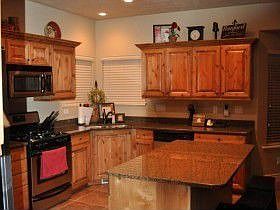 2nd image of 3936 Winthrope Dr