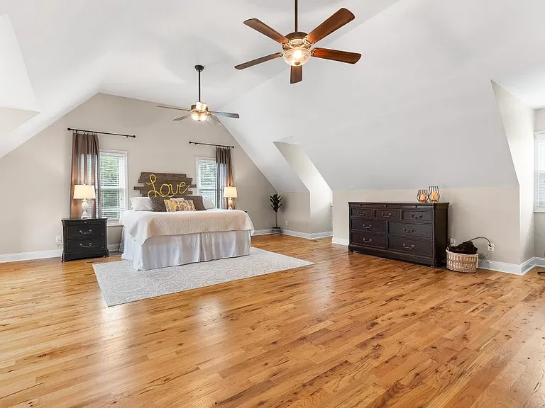 633 Thompson Mill Rd — Photo 39