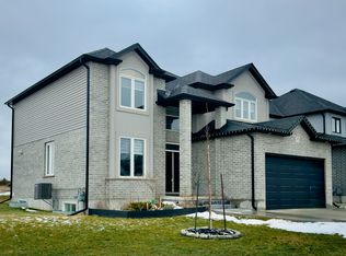 97 Beech Blvd, Tillsonburg, ON N4G 5S1