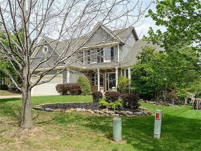 1st image of 15517 Beverly Ct