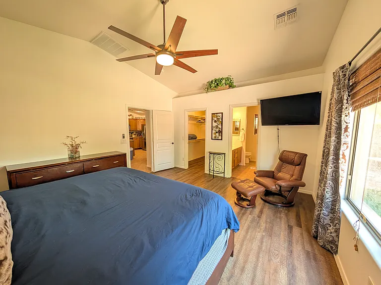 14216 W Larkspur Dr — Photo 9