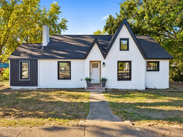 206 W Main St, Hohenwald, TN 38462