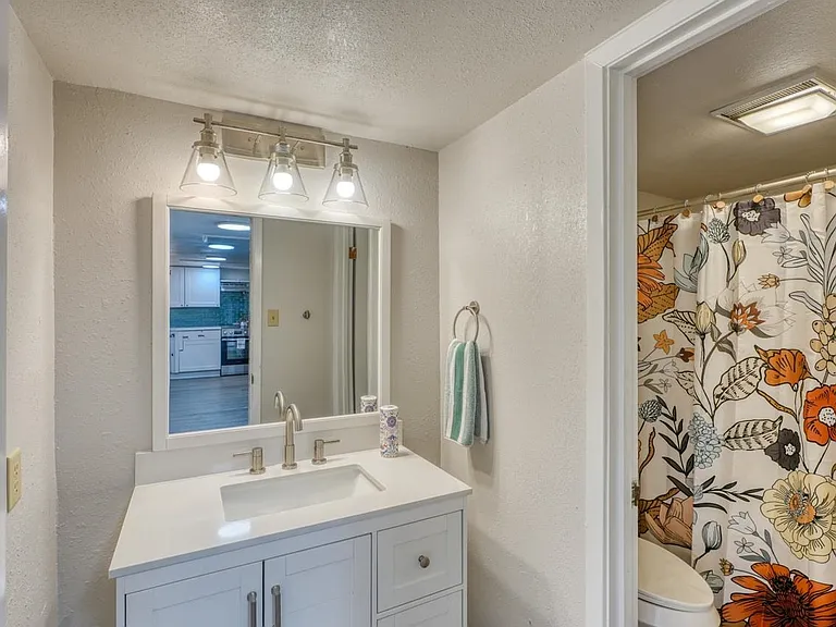 207 Hi Cir N — Photo 13
