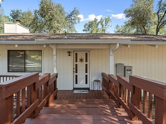 2nd image of 12912 Green Valley Cir