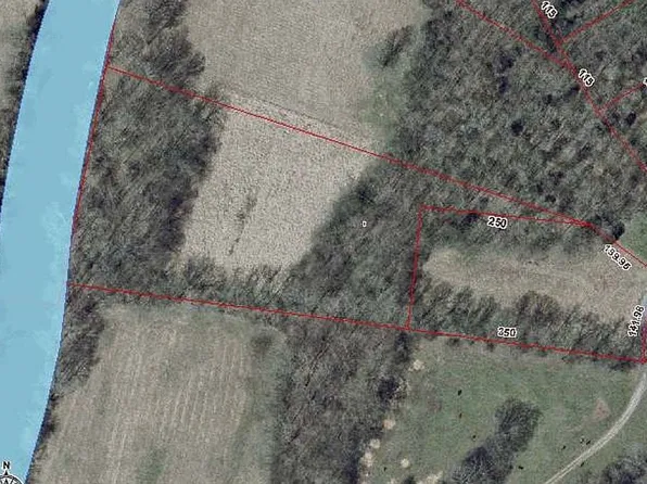 1026 Nature Trl, Castalian Springs, TN 37031