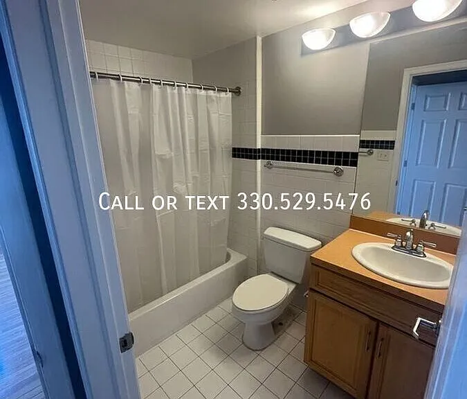 2404 Prospect Ave — Photo 45