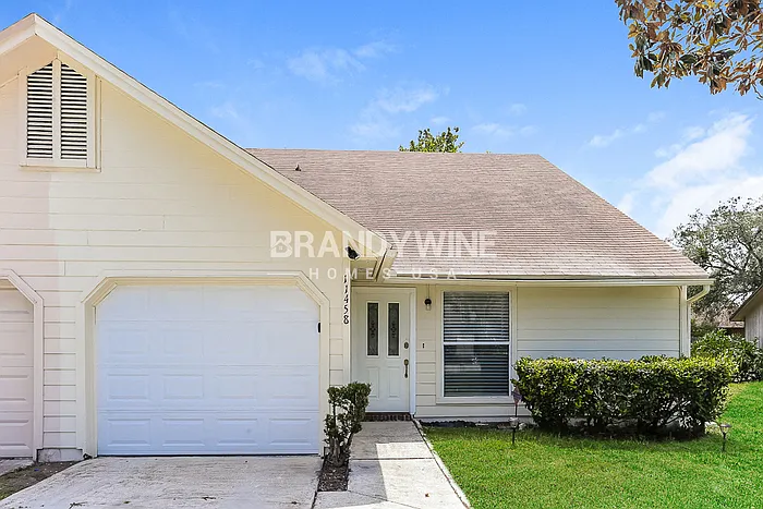 3 bed, 2.0 bath, 1505 sqft, $1,945 — Photo 2