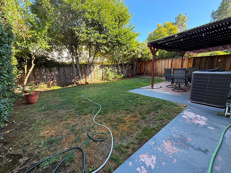 148 Belwood Ct #B — Photo 13