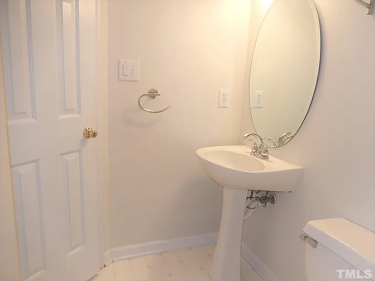 8722 Harps Mill Rd — Photo 20