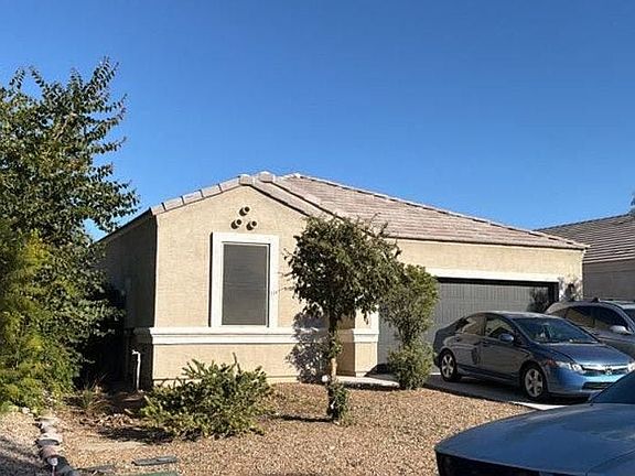 3rd image of 36964 W Maddaloni Ave