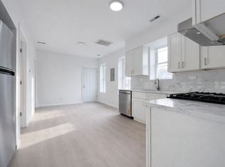 724 W 31st St #2R, Chicago, IL 60616