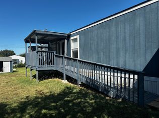 930 Taylor Dr, Joshua, TX 76058