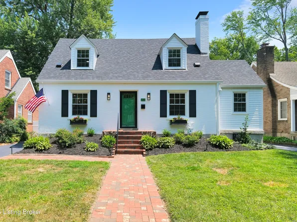 121 Ridgeway Ave, Saint Matthews, KY 40207