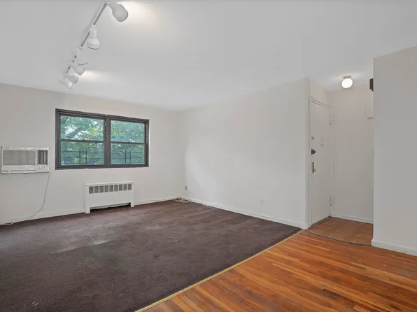 90-55 Shore Parkway image 5 of 24