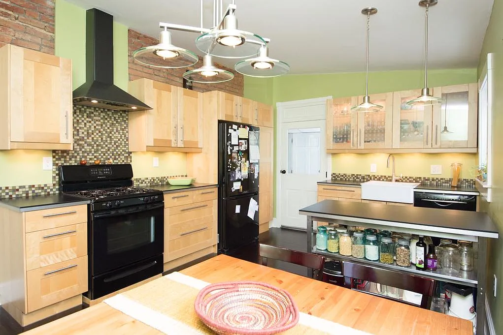 2 bed, 1260 sqft, $1,475 — Photo 1